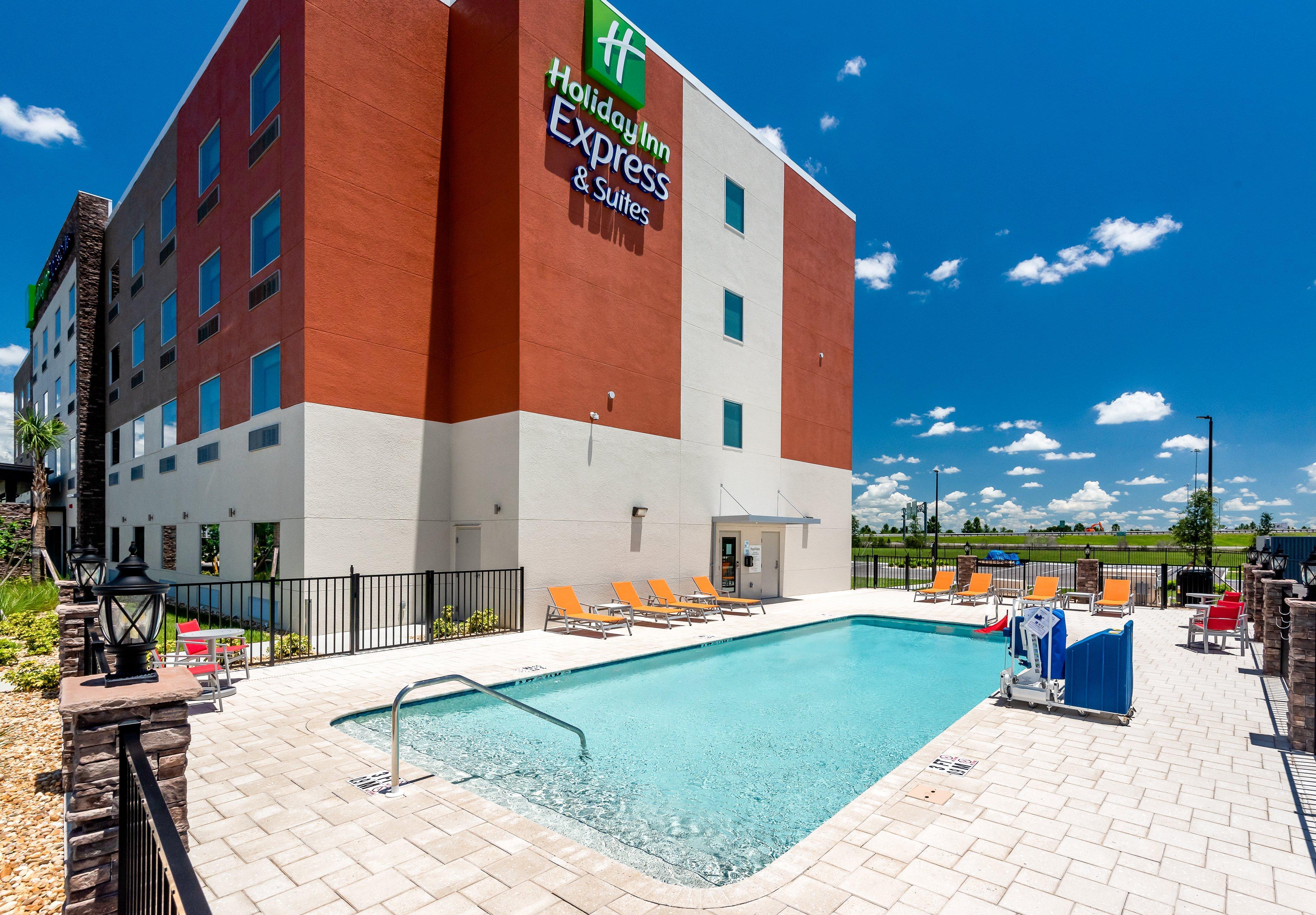 Holiday Inn Express & Suites - Punta Gorda By Ihg Exterior photo