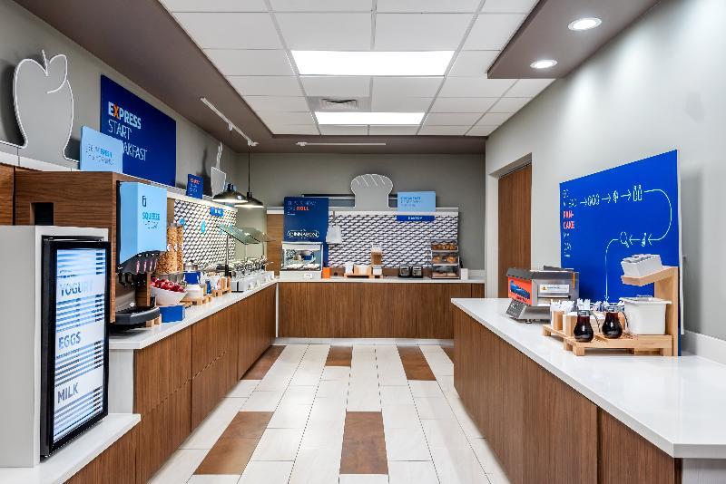 Holiday Inn Express & Suites - Punta Gorda By Ihg Exterior photo